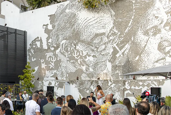 vhils